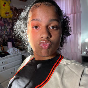 Meet your Posher, Star